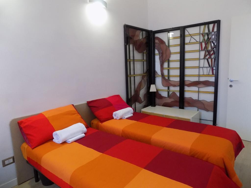 บุ้คกิ้ง เฮาส์ Bed & Breakfast โรม ภายนอก รูปภาพ