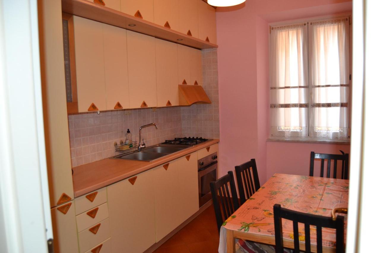 บุ้คกิ้ง เฮาส์ Bed & Breakfast โรม ภายนอก รูปภาพ