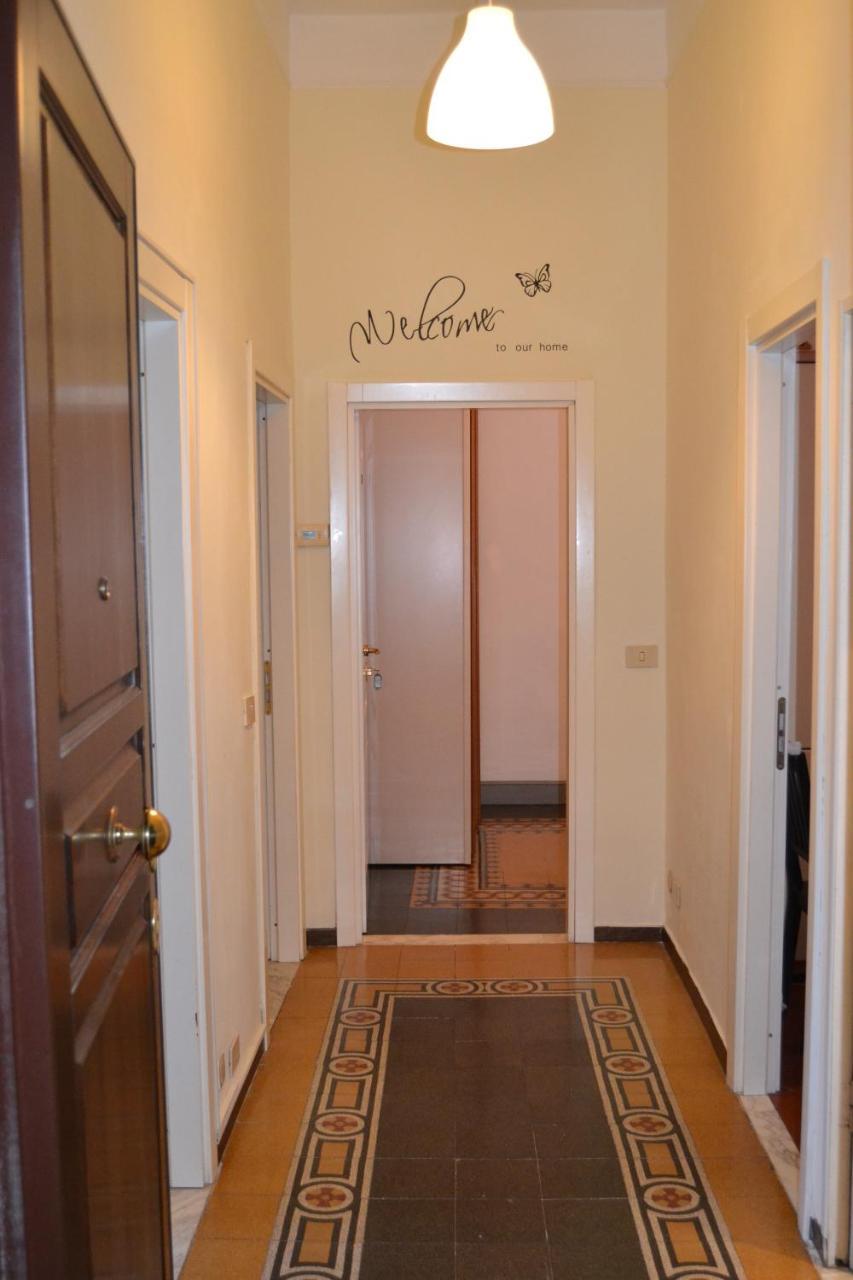 บุ้คกิ้ง เฮาส์ Bed & Breakfast โรม ภายนอก รูปภาพ